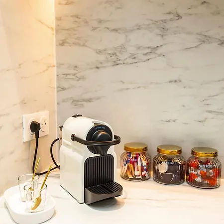 Evasion Vue Proche Et Gare *